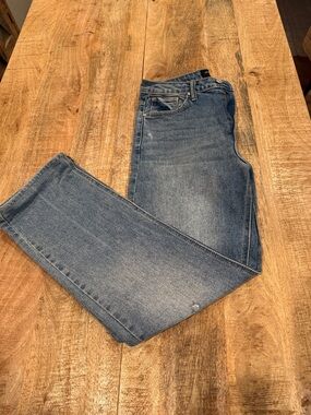 Just Black Women's Bootcut Jeans in Medium Blue Wash